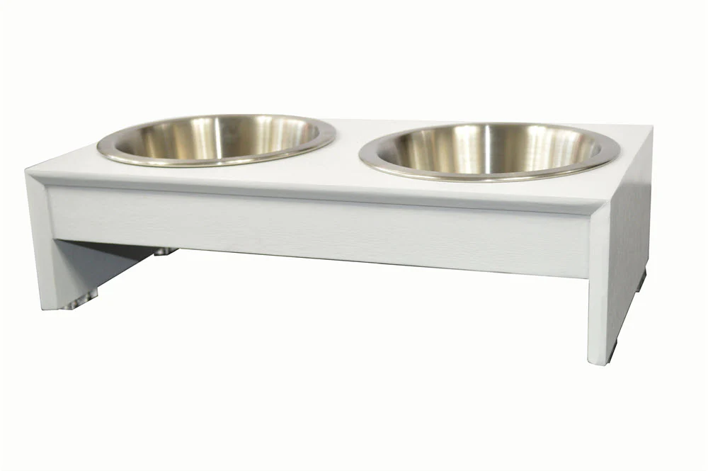 Raised Bamboo Feeder