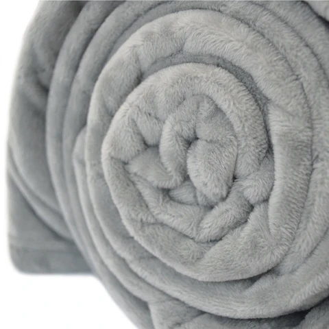 PetFusion Premium Plus Quilted Dog or Cat Blanket.  Light Inner Fill - PetFusion